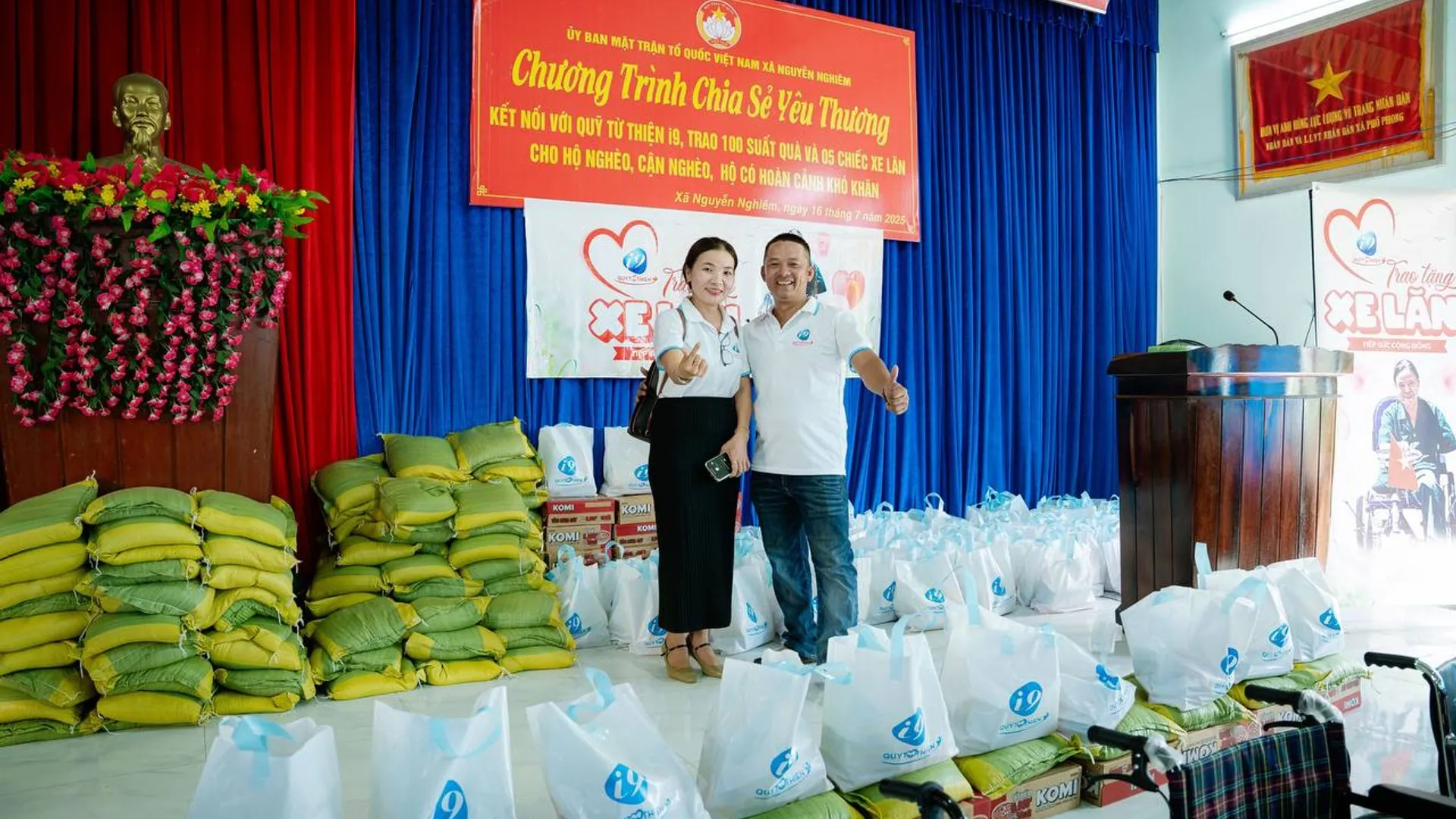 Hình ảnh minh họa sự hỗ trợ và cộng đồng cho cờ bạc có trách nhiệm EV88 Bet